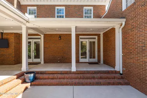 Exterior - 3002 Cedar Hill Ln, Augusta, GA 30909 photo 10 of 25