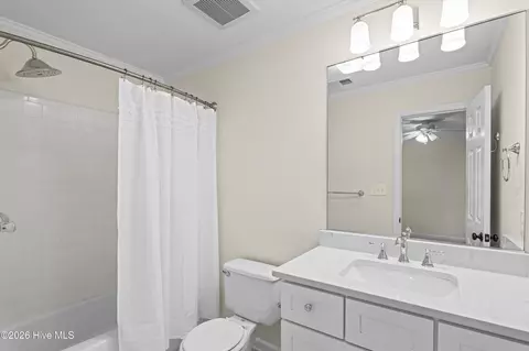 Bath - 3002 Cedar Hill Ln, Augusta, GA 30909 photo 7 of 8