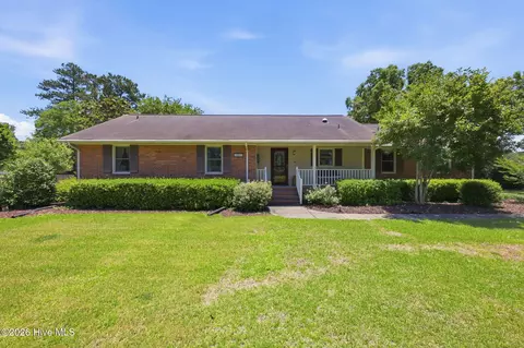 4903 Creekside Dr, New Bern, NC 28562