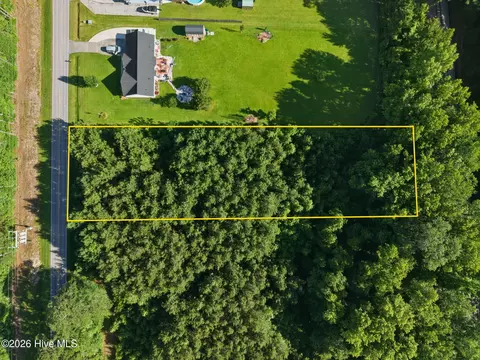 4930 Wilcox Rd, New Bern, NC 28562