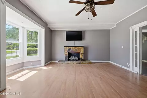 Living - 992 Valley River Ave, Murphy, NC 28906 photo 4 of 4