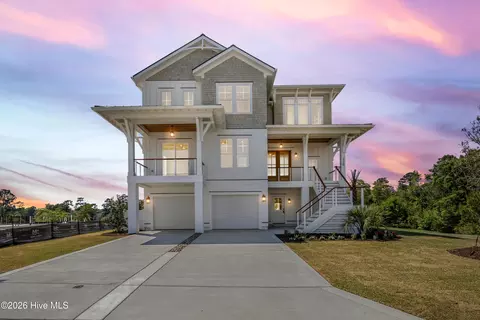 720 Waterstone Dr, Wilmington, NC 28411