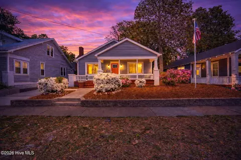 109 S 17th St, Wilmington, NC 28401