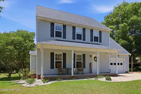 217 Marsh Hen Ct, Swansboro, NC 28584