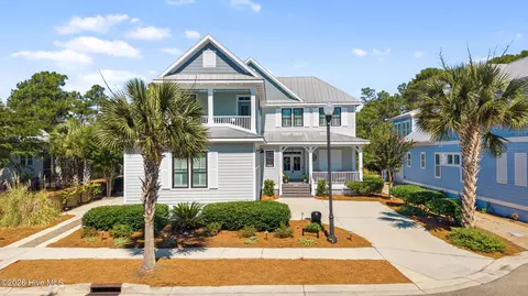 1224 Spot Ln, Carolina Beach, NC 28428