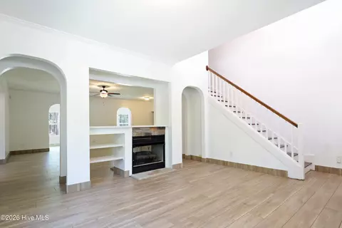 Living - 39 Forest Lake Dr, Jackson Springs, NC 27281 photo 2 of 6