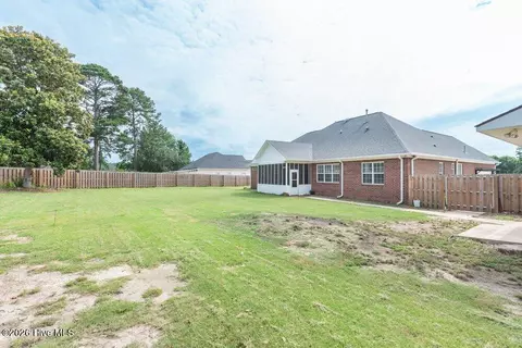 Exterior - 824 Windmill Xing, Evans, GA 30809 photo 8 of 10
