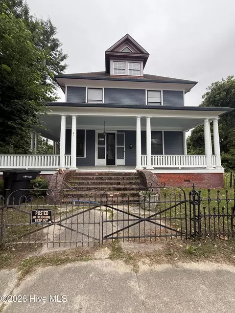 410 N Road St, Elizabeth City, NC 27909