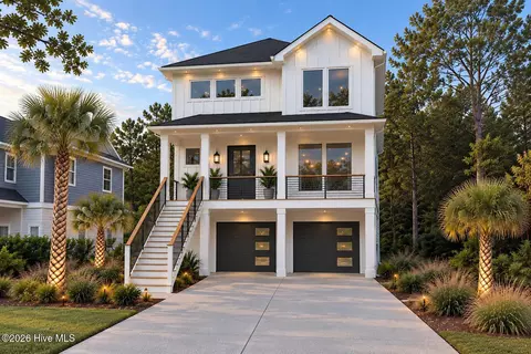 109 Reef Rd, Carolina Beach, NC 28428