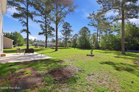 Exterior - 128 Van Riggs Rd, Hubert, NC 28539 photo 11 of 13