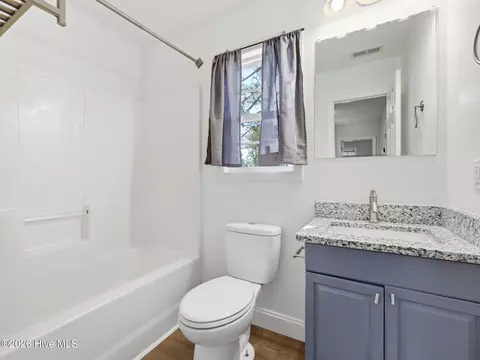 Bath - 128 Van Riggs Rd, Hubert, NC 28539 photo 3 of 5