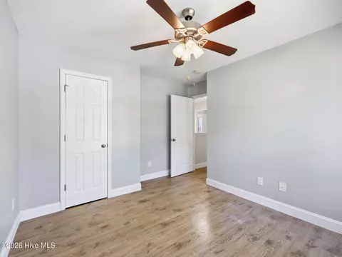 Bedroom - 128 Van Riggs Rd, Hubert, NC 28539 photo 2 of 6