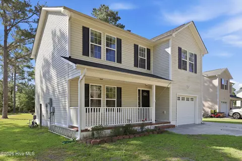 Exterior - 128 Van Riggs Rd, Hubert, NC 28539 photo 2 of 13
