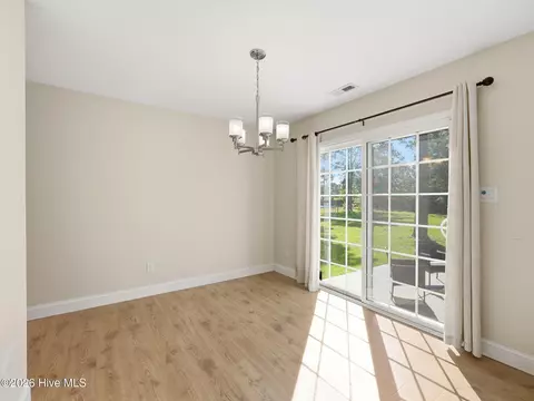 Dining - 128 Van Riggs Rd, Hubert, NC 28539 photo 2 of 2