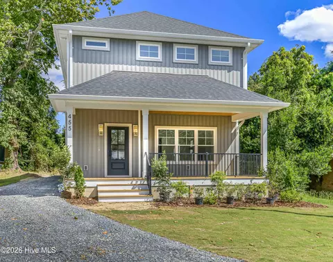 455 W New Hampshire Ave, Southern Pines, NC 28387