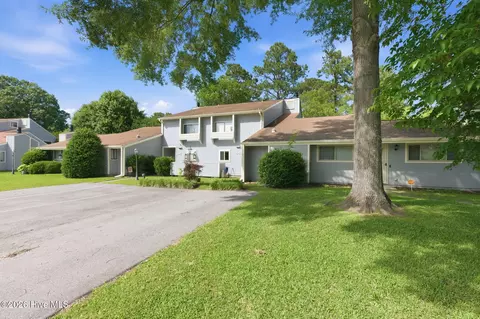 144 Quarterdeck Townhouses, New Bern, NC 28562