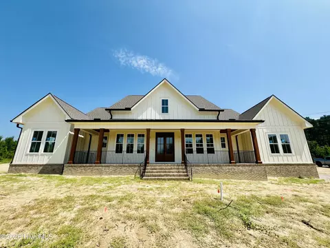 1104 Elevation Rd, Four Oaks, NC 27524