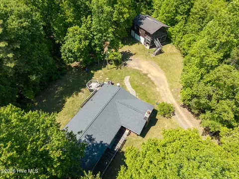 Exterior - 562 Sunny Ln, Marble, NC 28905 photo 11 of 21