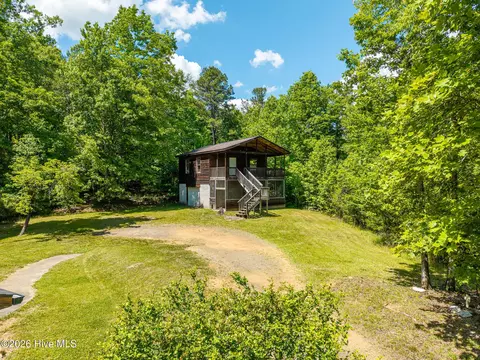 Exterior - 562 Sunny Ln, Marble, NC 28905 photo 4 of 21