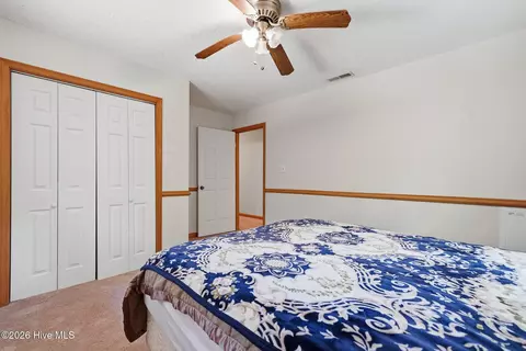 Bedroom - 562 Sunny Ln, Marble, NC 28905 photo 5 of 8