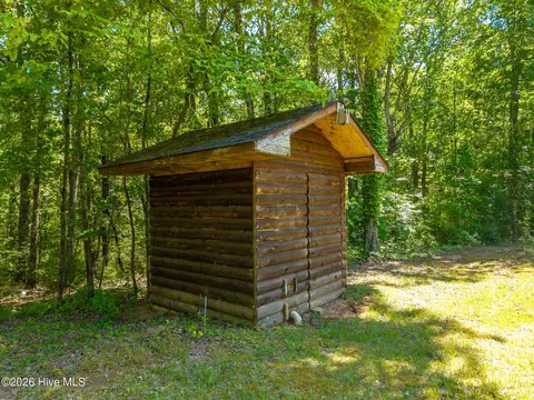 Exterior - 562 Sunny Ln, Marble, NC 28905 photo 10 of 21