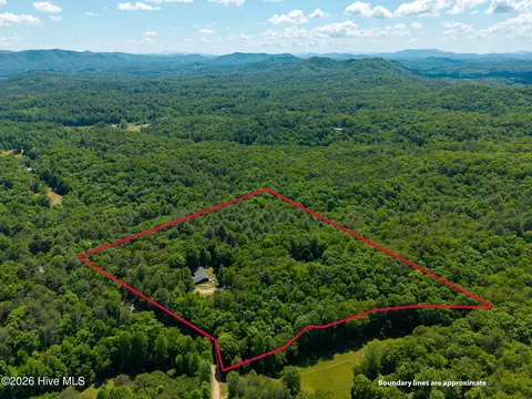 Other - 562 Sunny Ln, Marble, NC 28905 photo 5 of 21