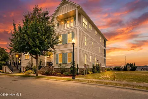 808 E Front St, New Bern, NC 28560