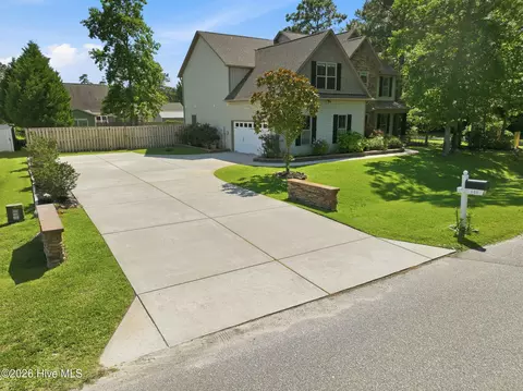 148 Majestic Oaks Dr, Hampstead, NC 28443