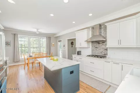 Kitchen - 1364 Waterston Dr, Evans, GA 30809 photo 7 of 8
