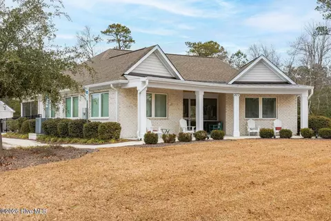 Exterior - 194 Hampton Ct, Hampstead, NC 28443 photo 17 of 20