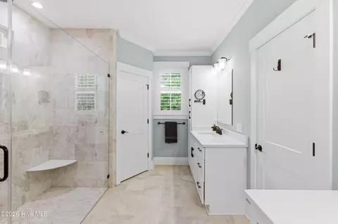 Bath - 194 Hampton Ct, Hampstead, NC 28443 photo 2 of 5