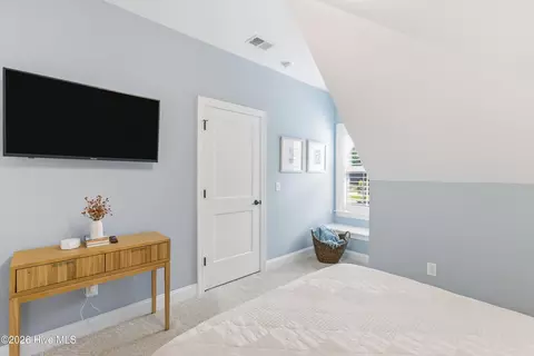 Bedroom - 194 Hampton Ct, Hampstead, NC 28443 photo 5 of 6