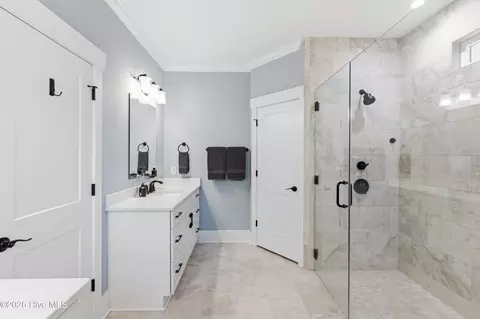 Bath - 194 Hampton Ct, Hampstead, NC 28443 photo 1 of 5