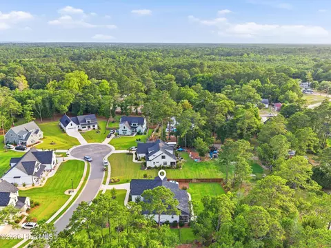 View/Area - 194 Hampton Ct, Hampstead, NC 28443 photo 3 of 9