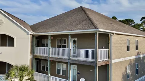 300 Lighthouse Ln, Cedar Point, NC 28584