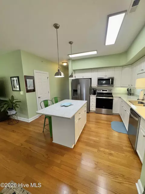 Kitchen - 300 Lighthouse Ln #D-3, Cedar Point, NC 28584 photo 1 of 4