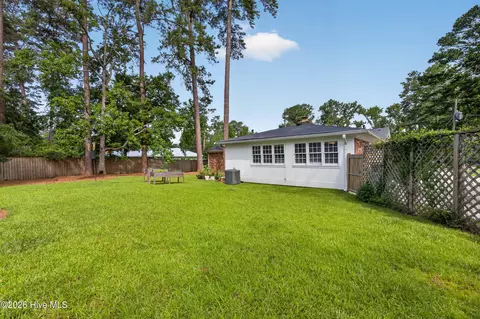Exterior - 2916 Kipling Dr, Augusta, GA 30909 photo 4 of 7