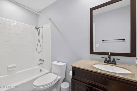 Bath - 2916 Kipling Dr, Augusta, GA 30909 photo 1 of 2