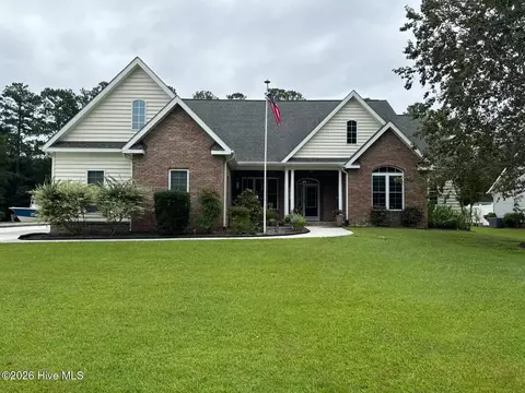 1926 Snowy Egret Dr, Morehead City, NC 28557