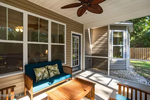 Exterior - 289 Weir Dr, Hampstead, NC 28443 photo 3 of 10