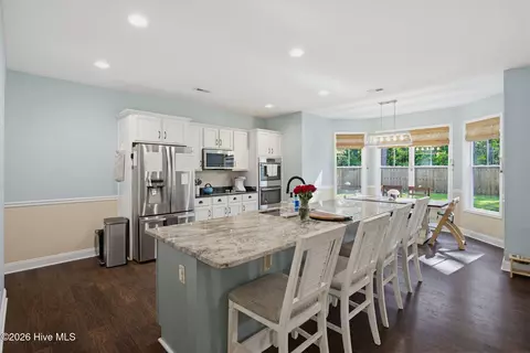 Kitchen - 289 Weir Dr, Hampstead, NC 28443 photo 6 of 6