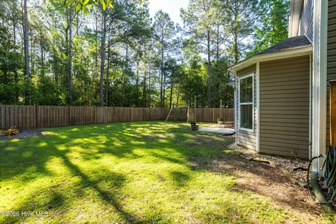 Exterior - 289 Weir Dr, Hampstead, NC 28443 photo 7 of 10