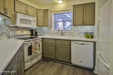 Kitchen - 700 W 1st St #B5, Kill Devil Hills, NC 27948 photo 1 of 5