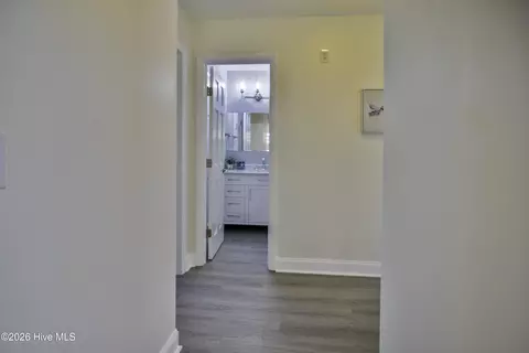 Entry Way - 700 W 1st St #B5, Kill Devil Hills, NC 27948 photo 2 of 3