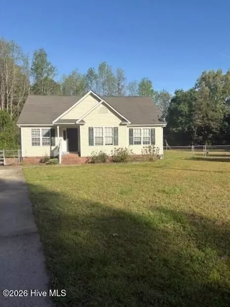 1828 Garner Rd, Greenville, NC 27834