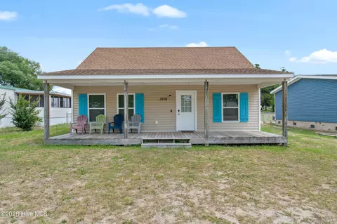 3216 Greenbriar Ave SW, Supply, NC 28462