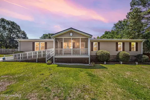 3993 Windtree Ct NE, Leland, NC 28451
