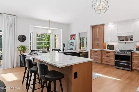 Kitchen - 45 Pinewild Dr, Pinehurst, NC 28374 photo 9 of 13