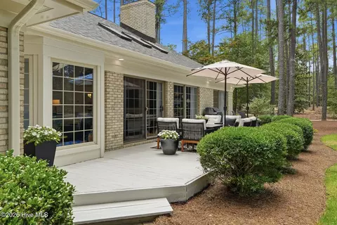 Exterior - 45 Pinewild Dr, Pinehurst, NC 28374 photo 7 of 13
