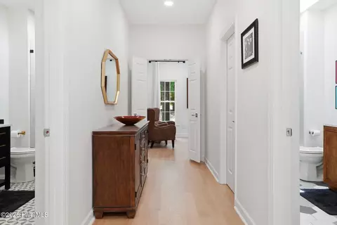 Entry Way - 45 Pinewild Dr, Pinehurst, NC 28374 photo 5 of 7